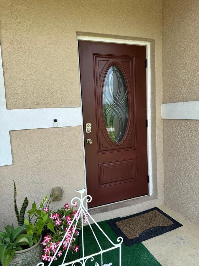 Quiet Room In A Family Home Lehigh Acres Luaran gambar