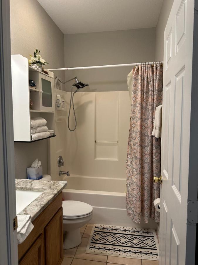 Quiet Room In A Family Home Lehigh Acres Luaran gambar