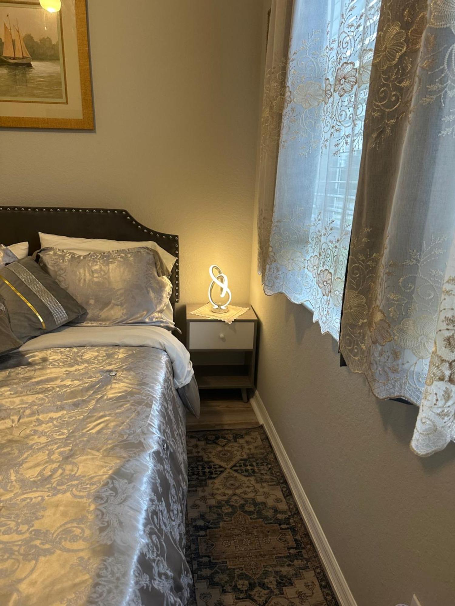 Quiet Room In A Family Home Lehigh Acres Luaran gambar